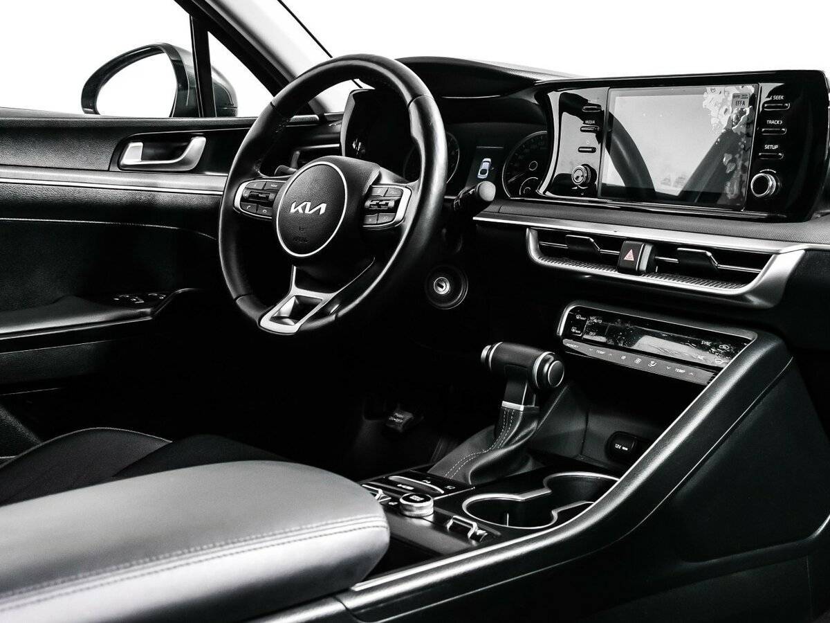 Купить Kia K5, 2023, 16 257 км, фото №9