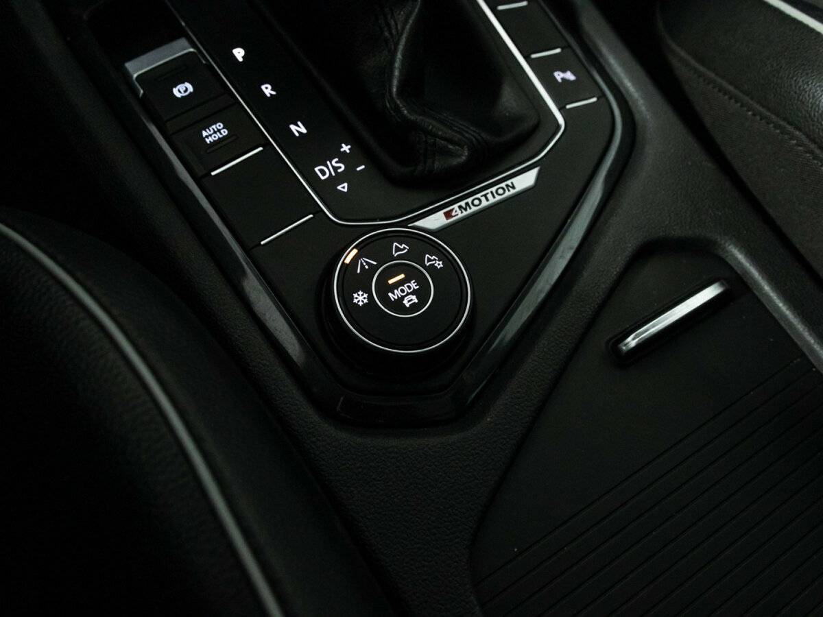 Купить Volkswagen Tiguan, 2019, 115 052 км, фото №21