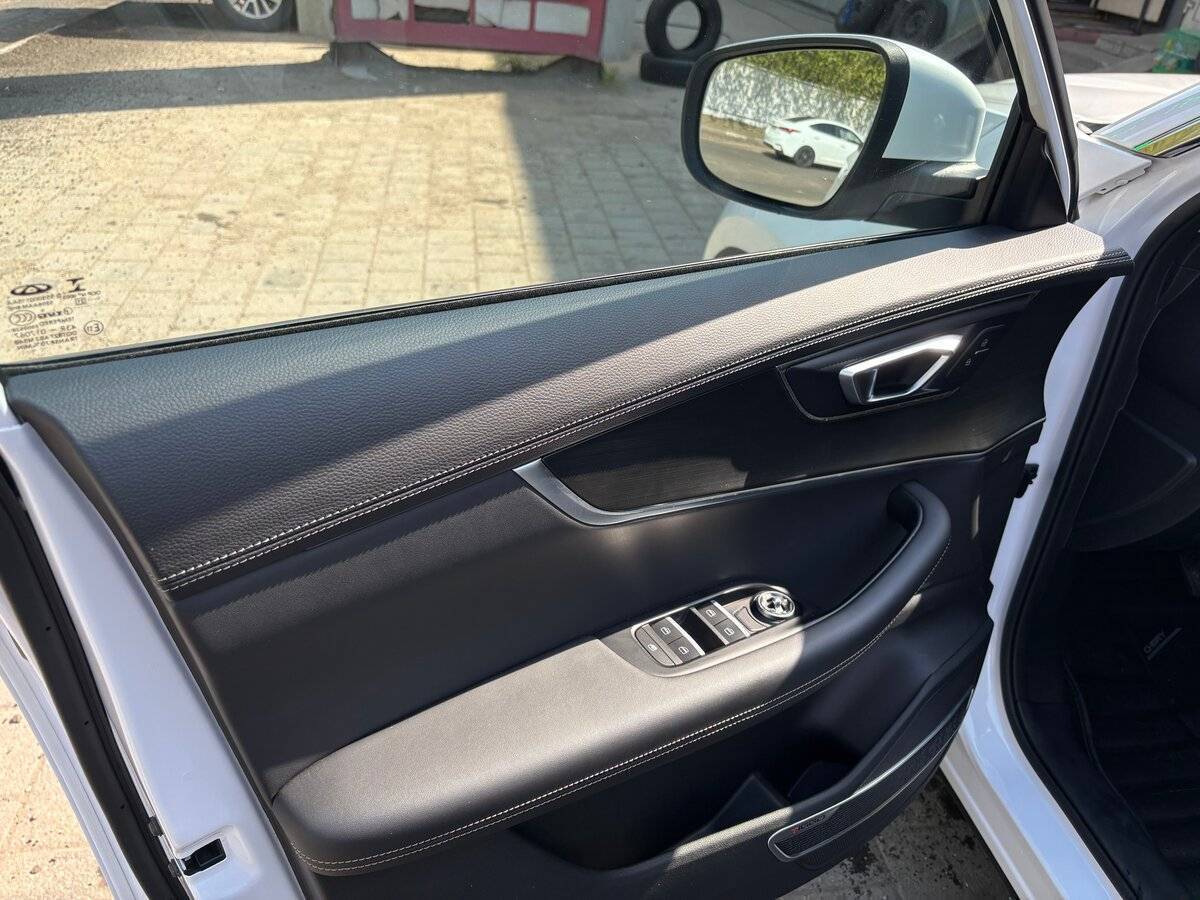 Купить Chery Tiggo 8, 2021, 32 700 км, фото №15