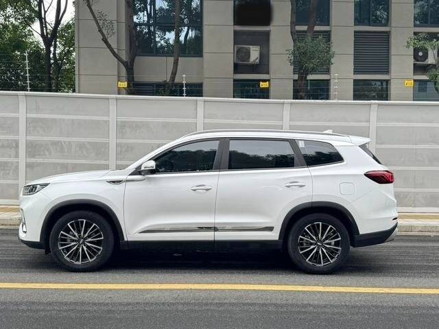 Купить Chery Tiggo 8, 2021, 20 000 км, фото №4