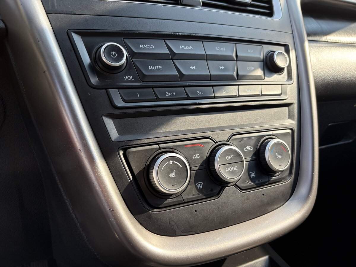 Купить FAW Besturn X80, 2020, 120 841 км, фото №18