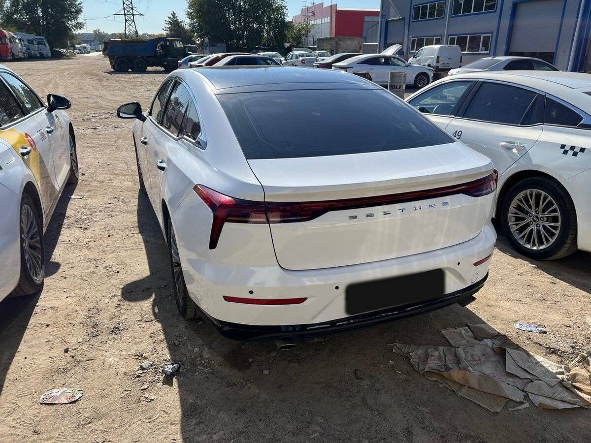 Купить FAW Bestune B70, 2023, 48 015 км, фото №4