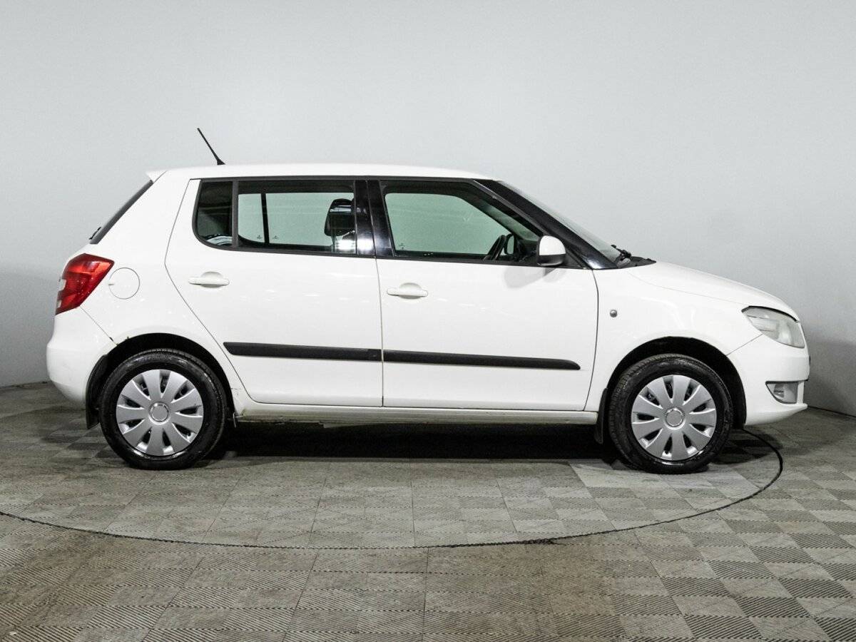 Купить Skoda Fabia, 2011, 208 987 км, фото №4