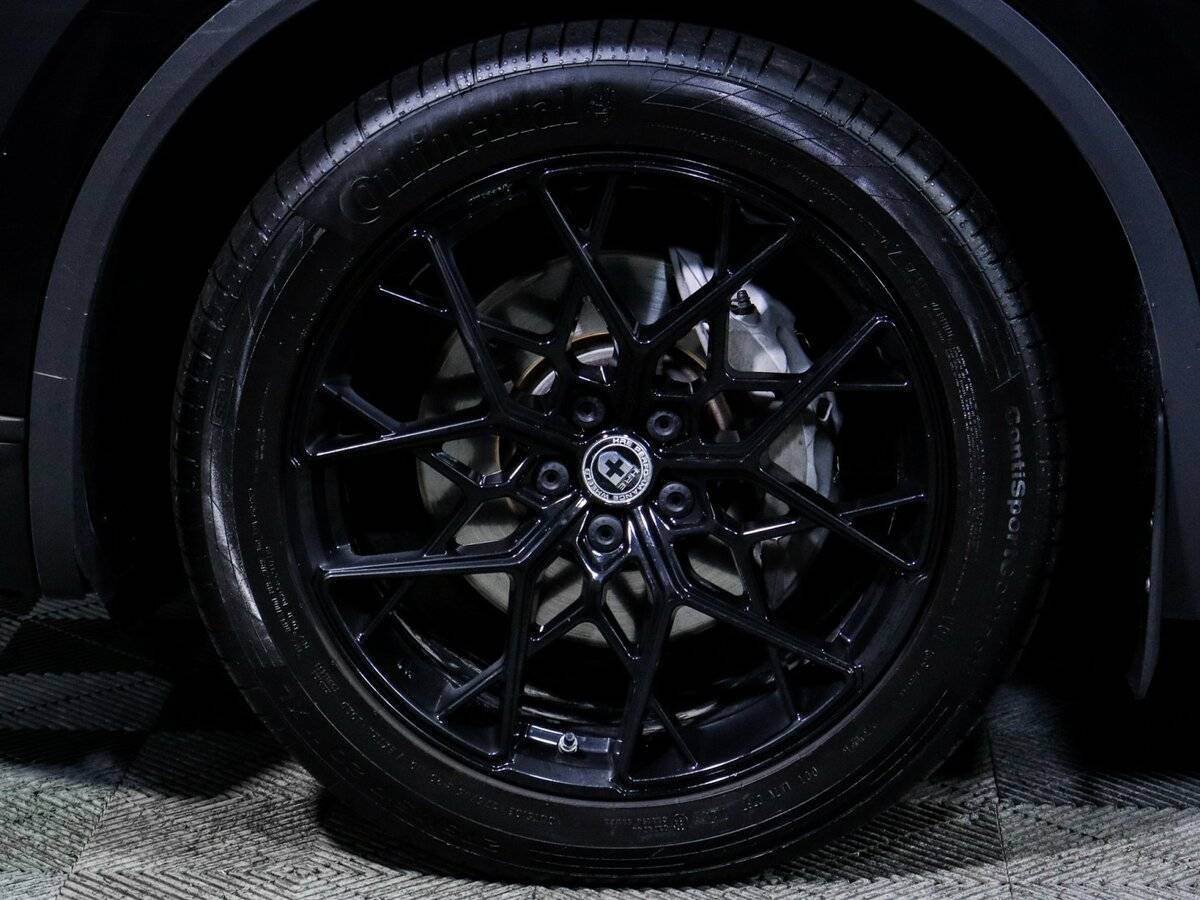 Купить Volkswagen Touareg, 2018, 229 320 км, фото №10