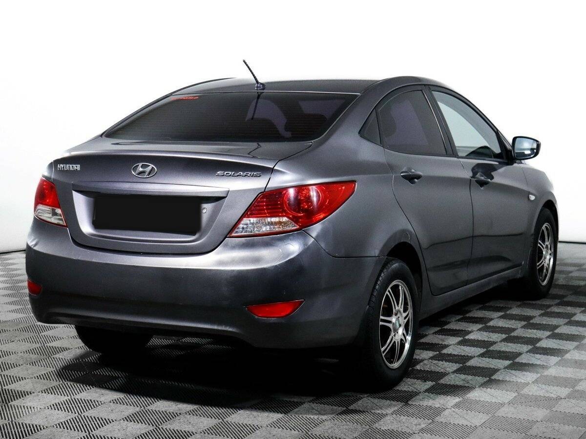 Купить Hyundai Solaris, 2011, 317 869 км, фото №4