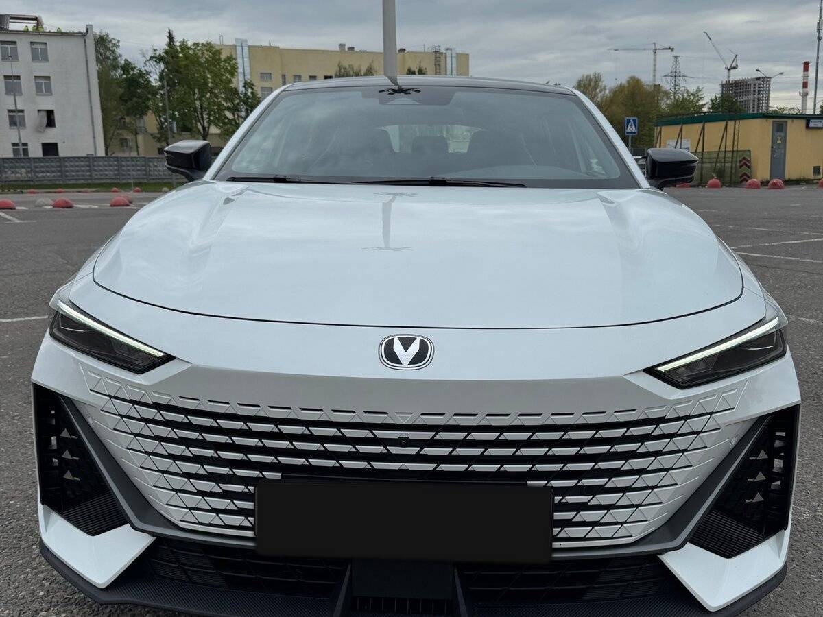 Changan UNI-V