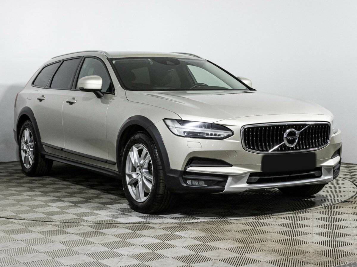 Volvo V90 Cross Country