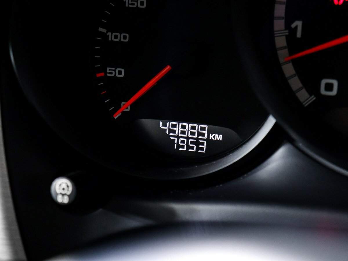 Купить Porsche Macan Turbo, 2014, 49 887 км, фото №8