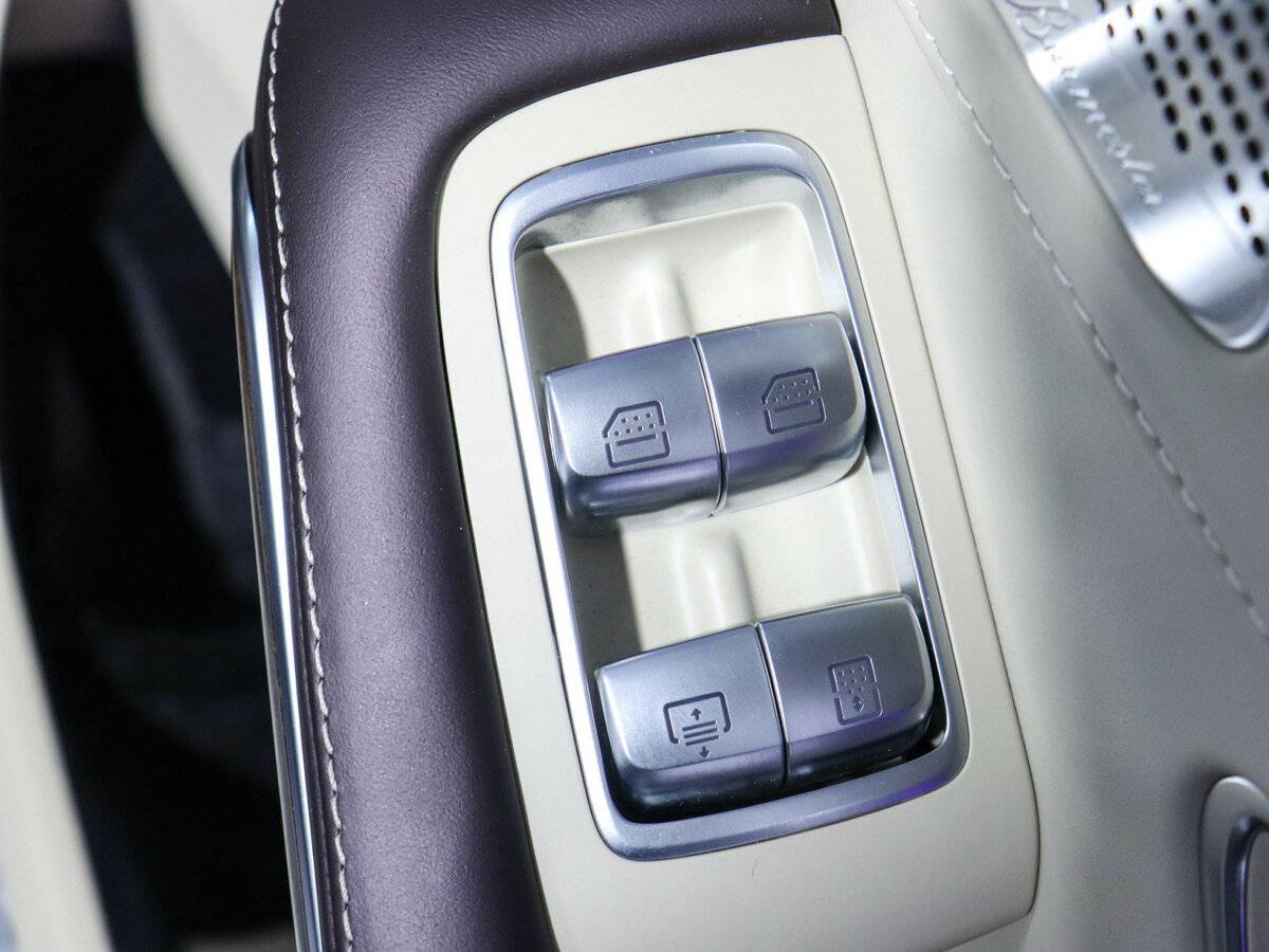 Купить Mercedes-Benz Maybach S-Класс 500, 2016, 32 302 км, фото №17