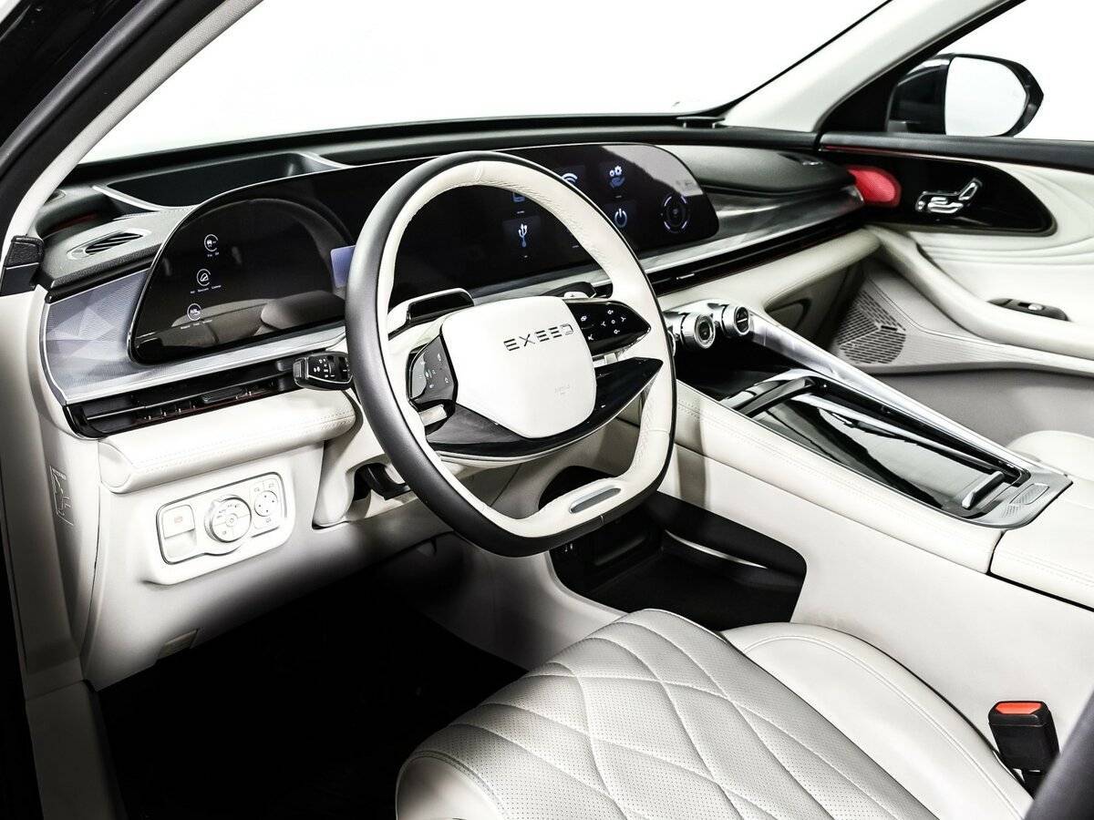 Купить Exeed RX, 2023, 26 245 км, фото №13