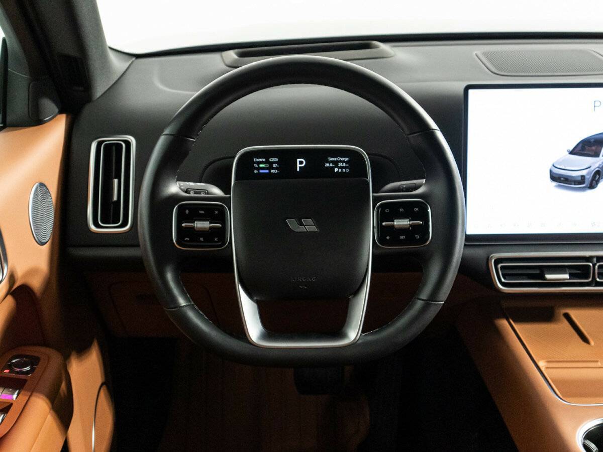 Купить Lixiang L9 44.5 kWh, 2023, 11 900 км, фото №29