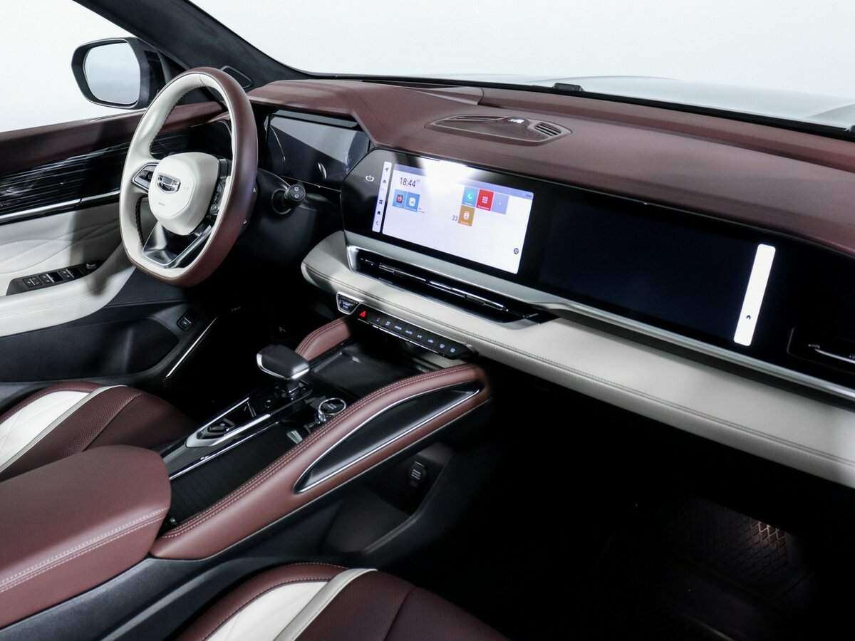 Купить Geely Monjaro, 2023, 2 991 км, фото №9