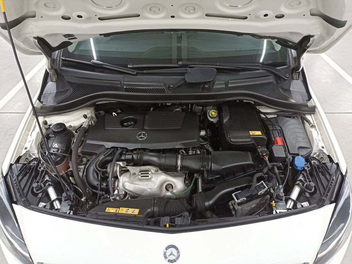 Купить Mercedes-Benz B-Класс 180, 2015, 117 742 км, фото №9