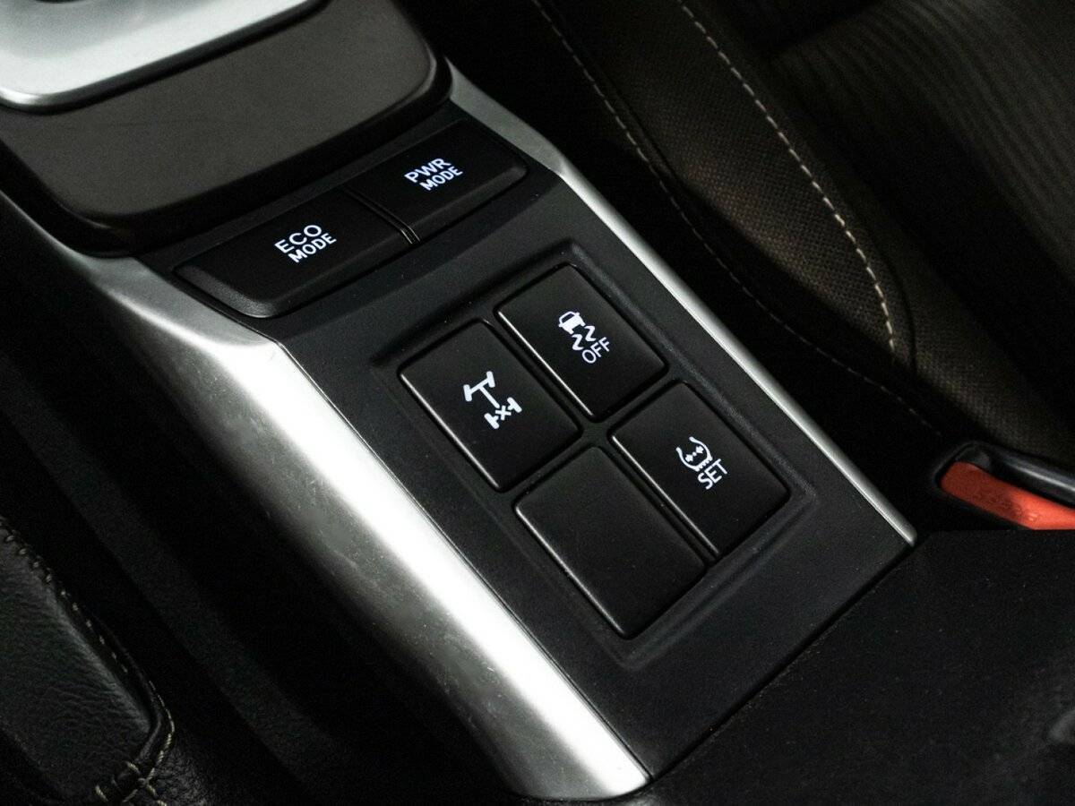 Купить Toyota Fortuner, 2017, 125 276 км, фото №14