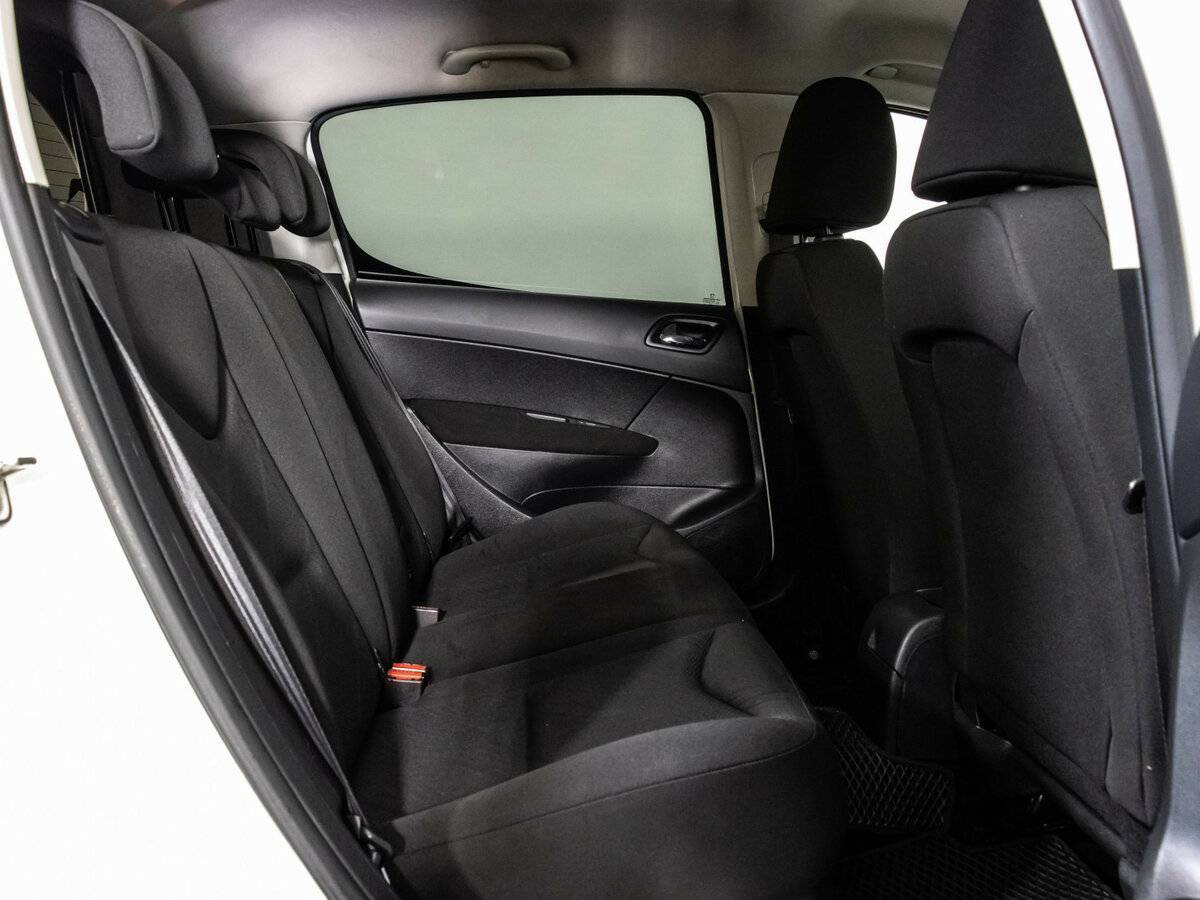 Купить Peugeot 308, 2012, 131 351 км, фото №12