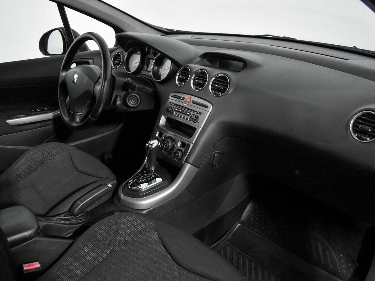 Купить Peugeot 308, 2009, 206 410 км, фото №10