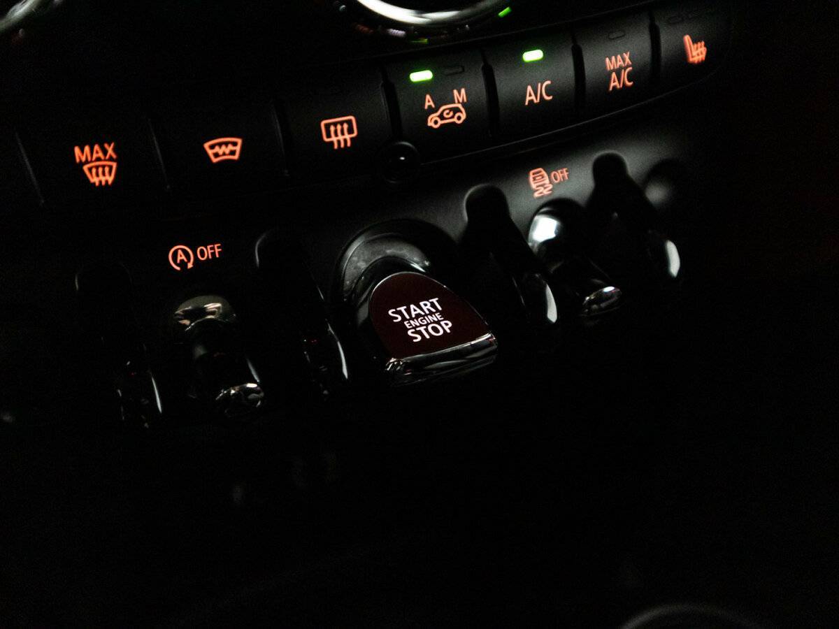 Купить Mini Hatch Cooper S, 2016, 71 338 км, фото №18