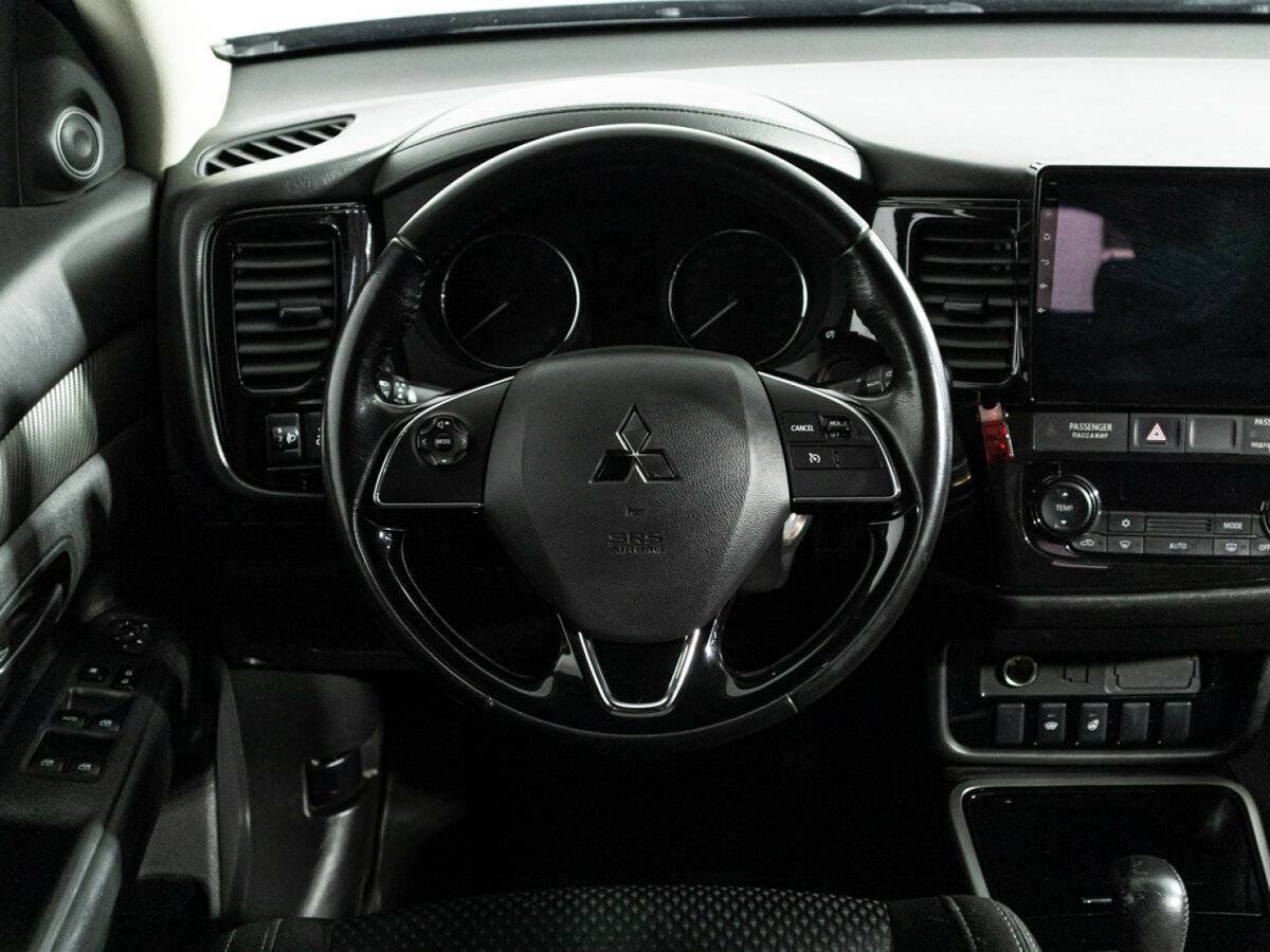 Купить Mitsubishi Outlander, 2017, 134 990 км, фото №18