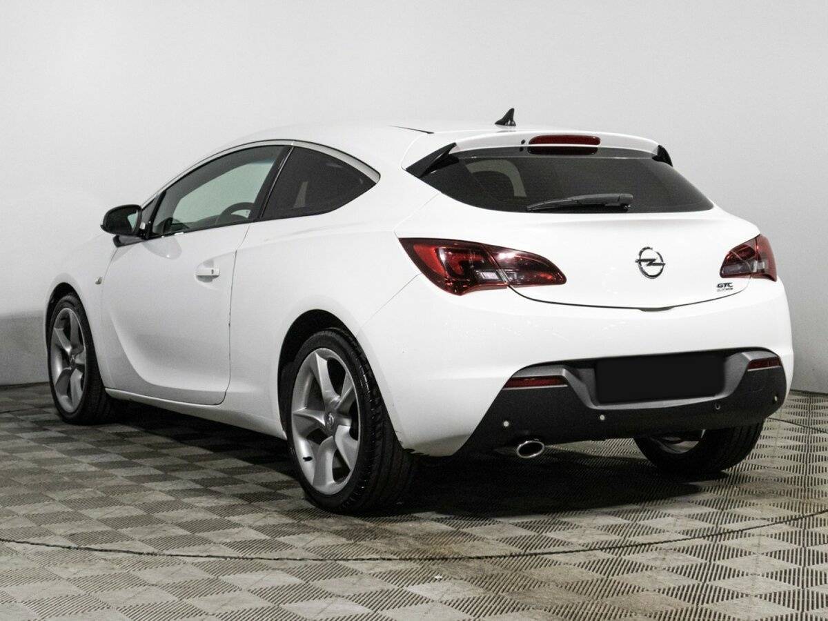 Купить Opel Astra GTC, 2013, 178 683 км, фото №7