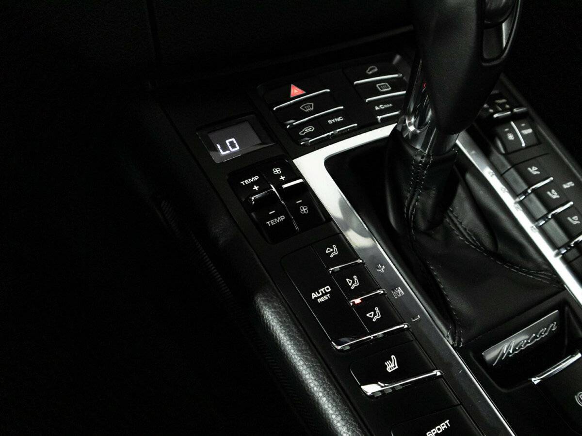 Купить Porsche Macan S, 2016, 140 766 км, фото №21