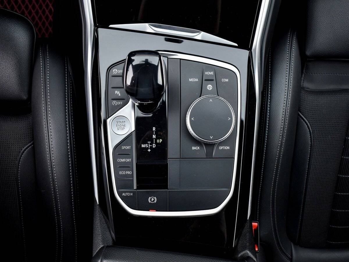 Купить BMW 3 серии 318d, 2020, 84 000 км, фото №10