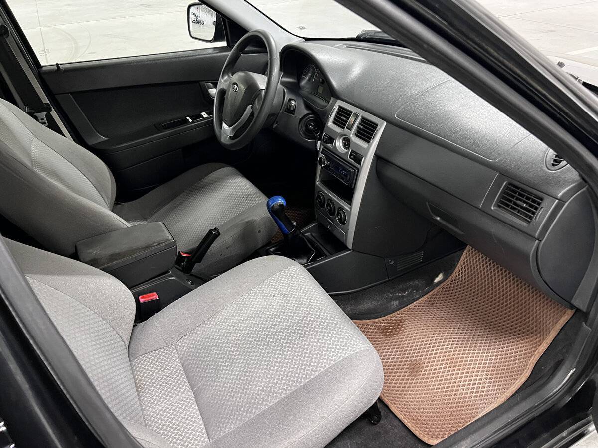 Купить Lada (ВАЗ) Priora, 2013, 183 137 км, фото №11