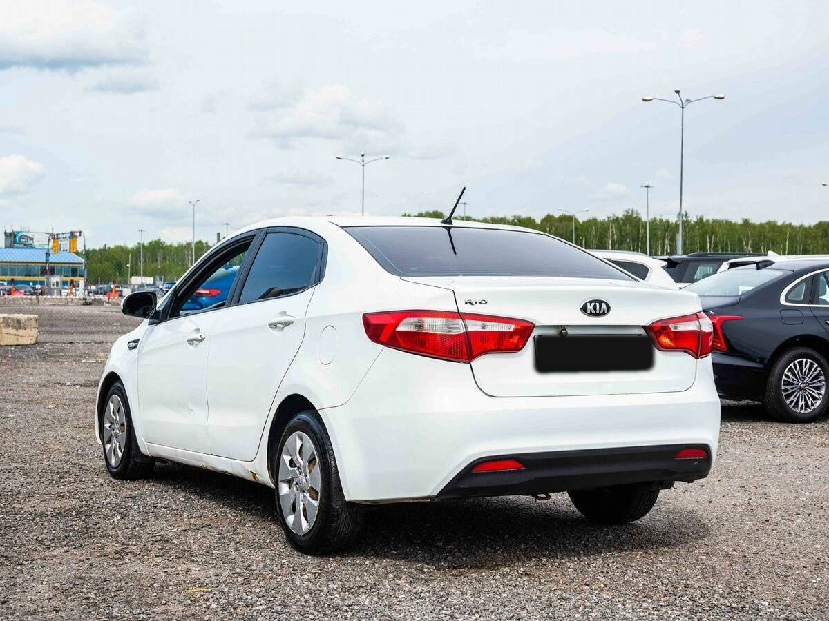 Купить Kia Rio, 2014, 166 410 км, фото №4