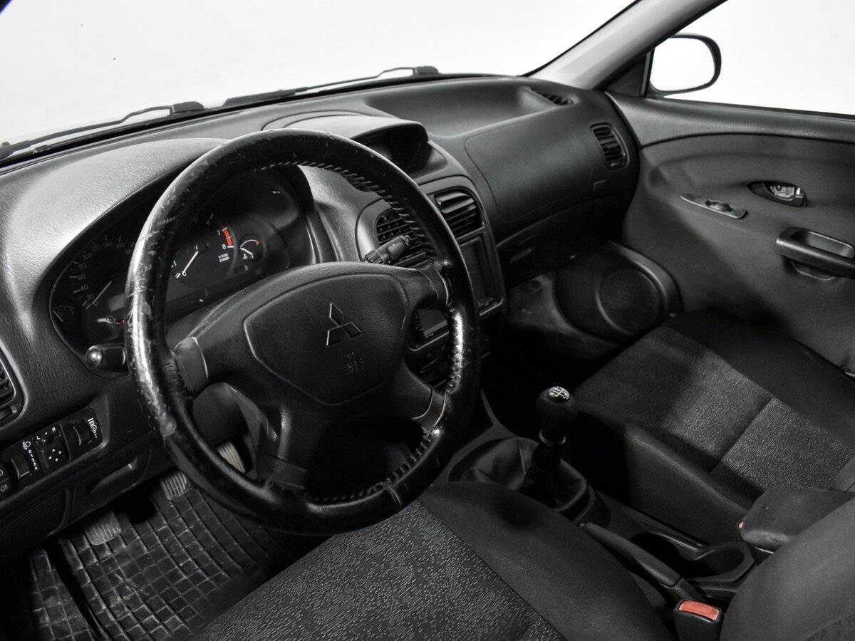 Купить Mitsubishi Carisma, 2003, 390 108 км, фото №9