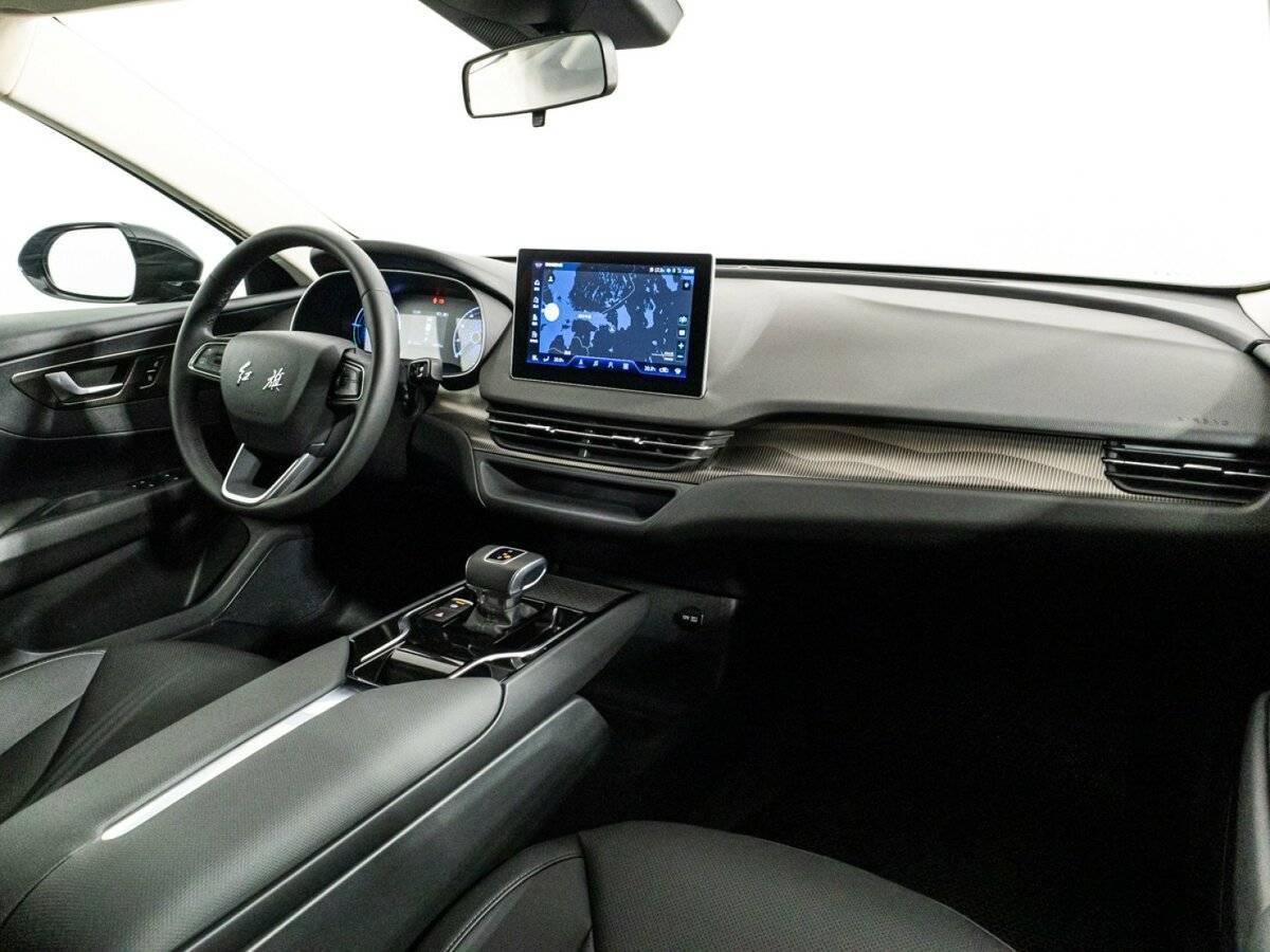 Купить Hongqi E-QM5 54 kWh, 2022, 10 974 км, фото №9