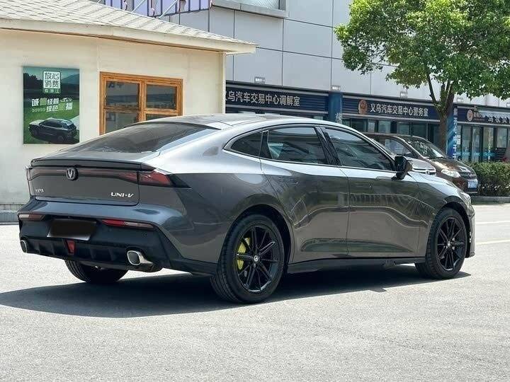 Купить Changan UNI-V, 2022, 17 300 км, фото №4