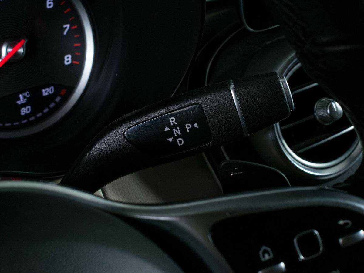 Купить Mercedes-Benz GLC 200, 2021, 41 000 км, фото №17