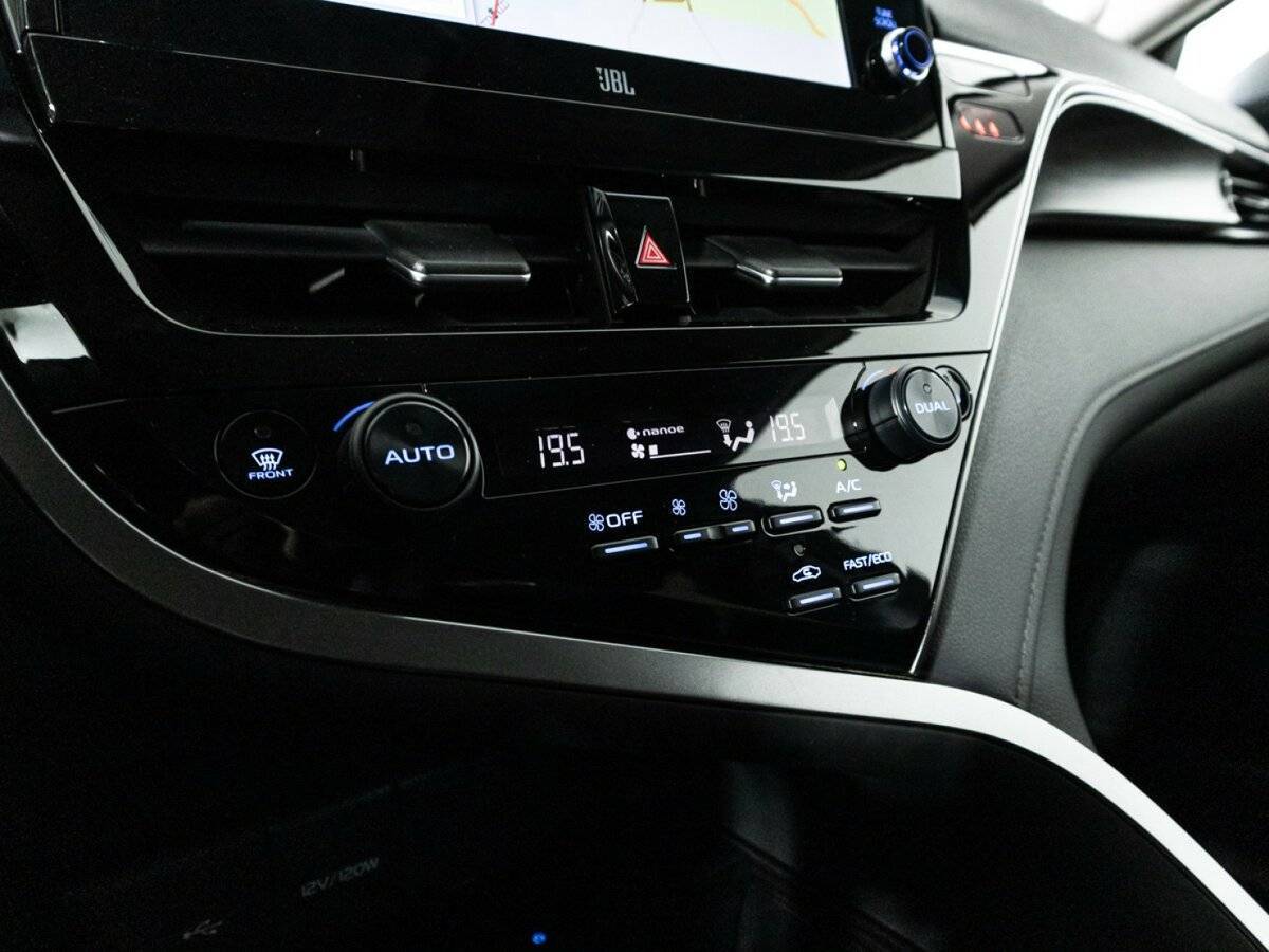 Купить Toyota Camry, 2022, 65 858 км, фото №19