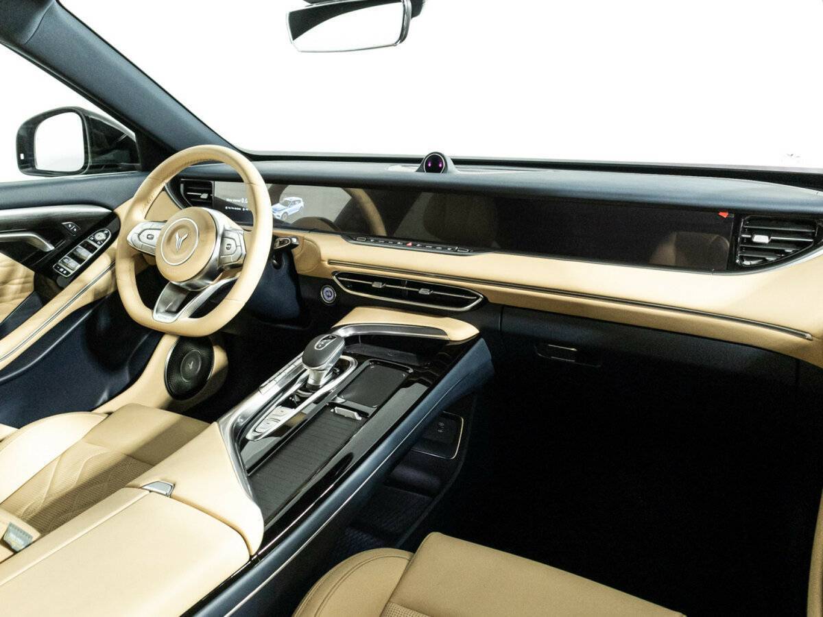 Купить Voyah Free EVR, 2023, 17 000 км, фото №9