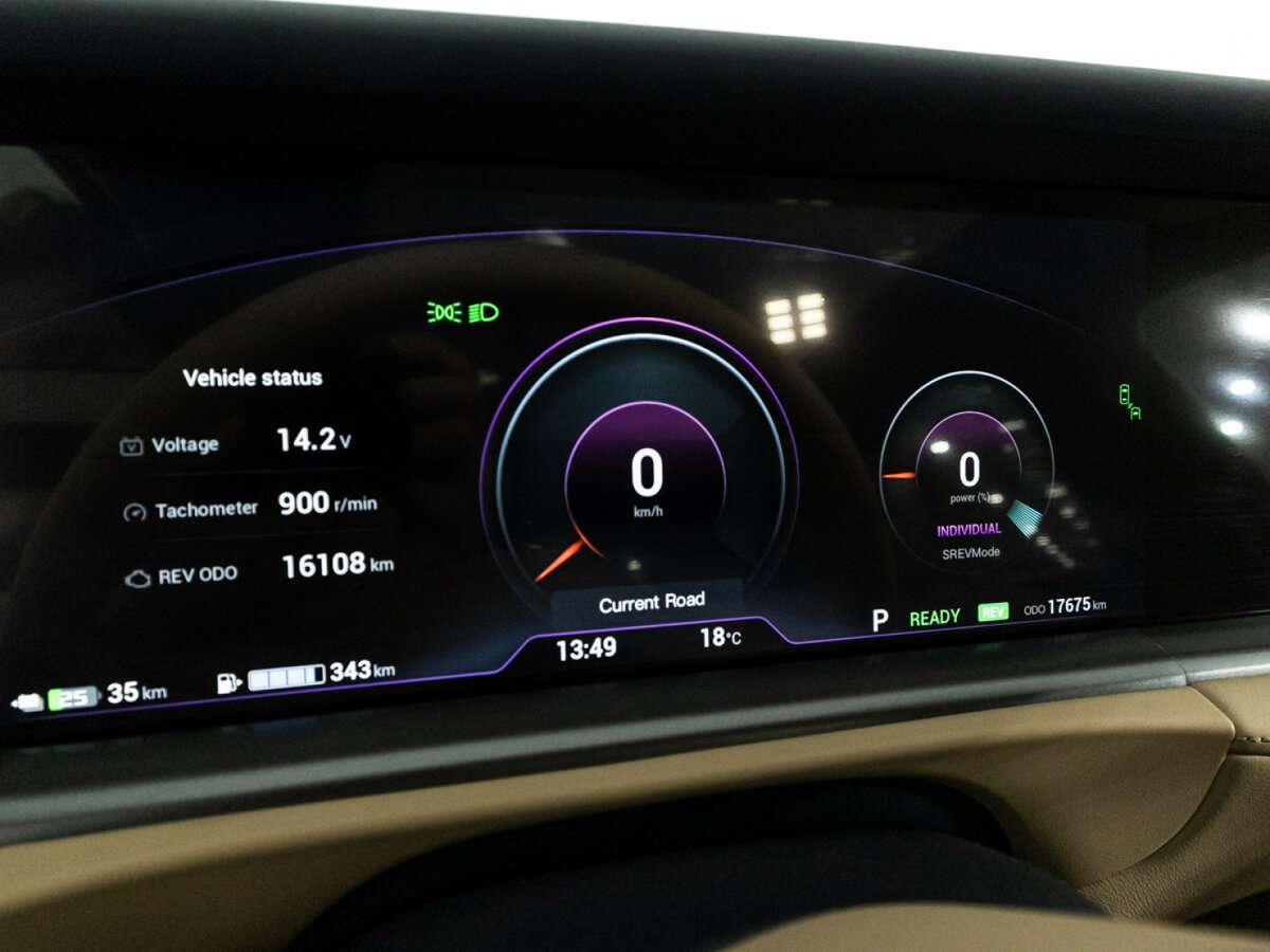 Купить Voyah Free EVR, 2023, 17 000 км, фото №12