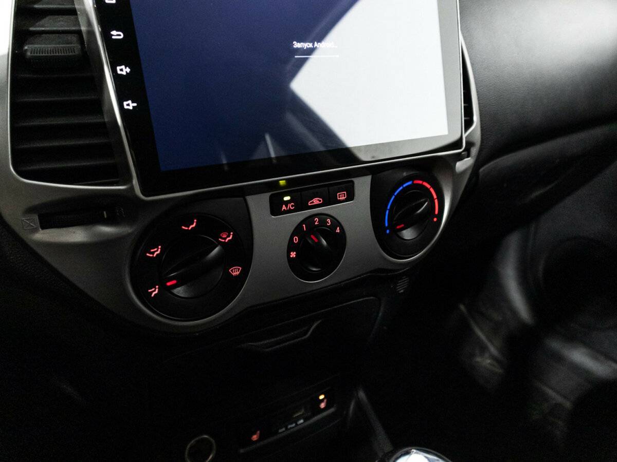 Купить Hyundai i20, 2009, 169 282 км, фото №15