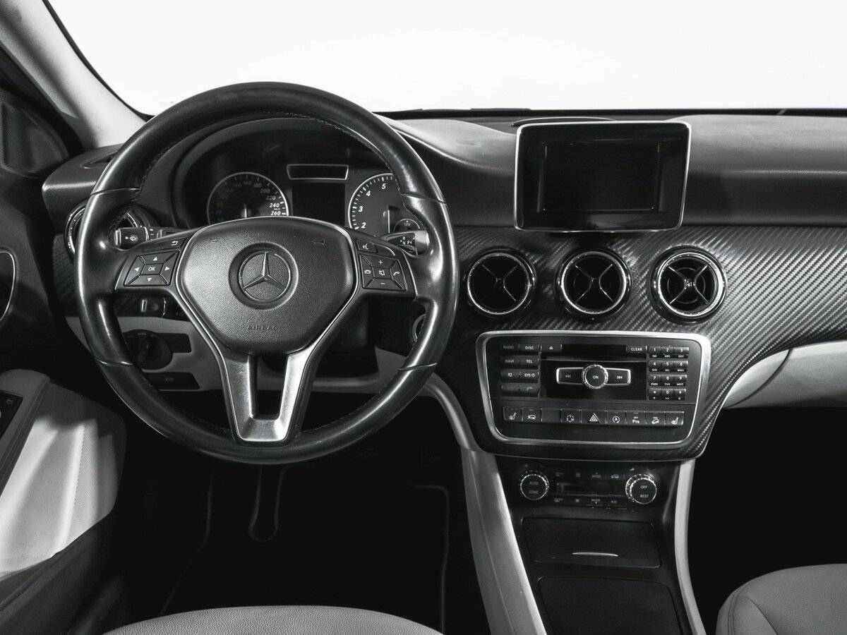 Купить Mercedes-Benz GLA 250, 2015, 151 540 км, фото №9