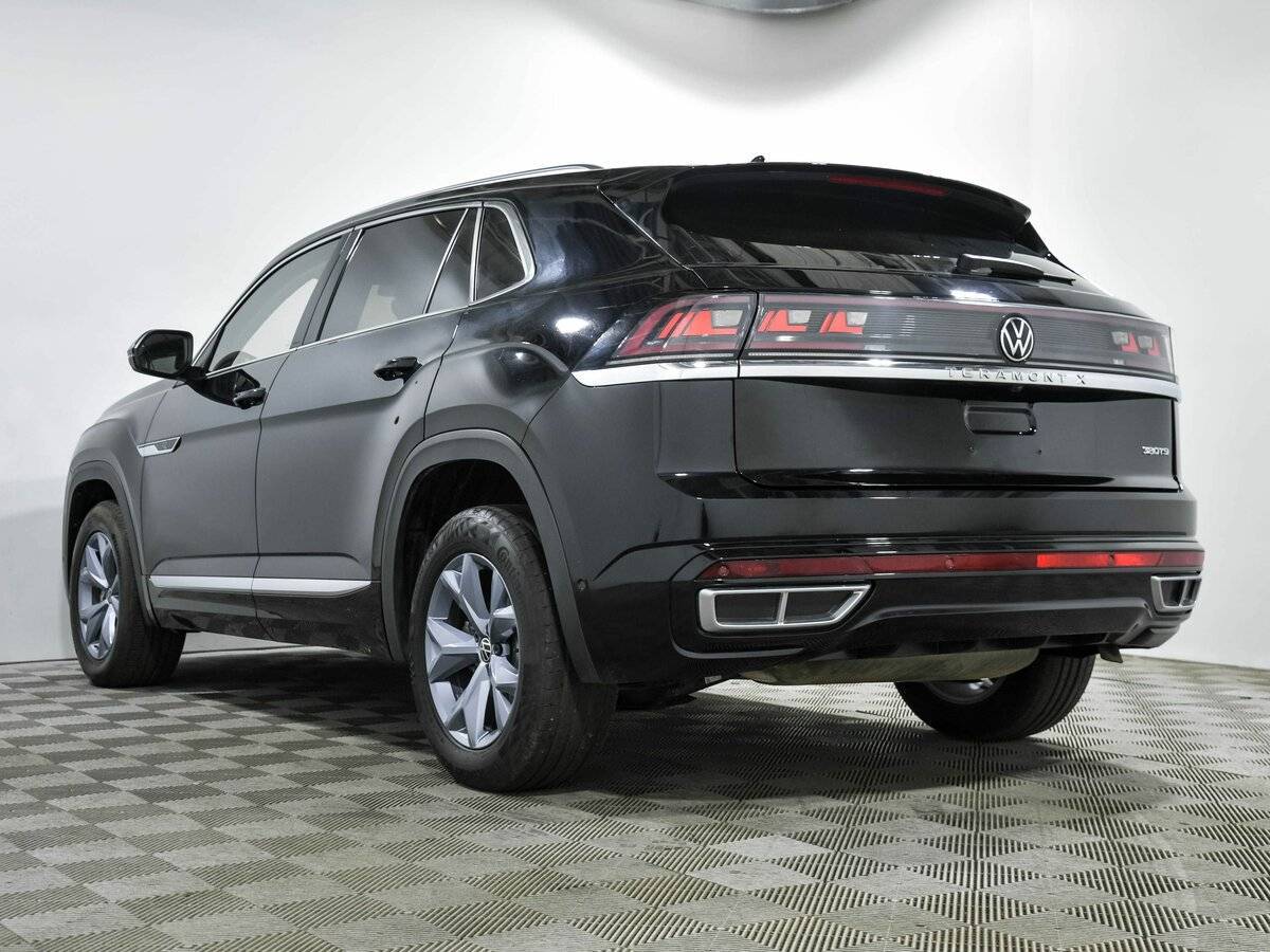 Купить Volkswagen Teramont X, 2023, 6 000 км, фото №6