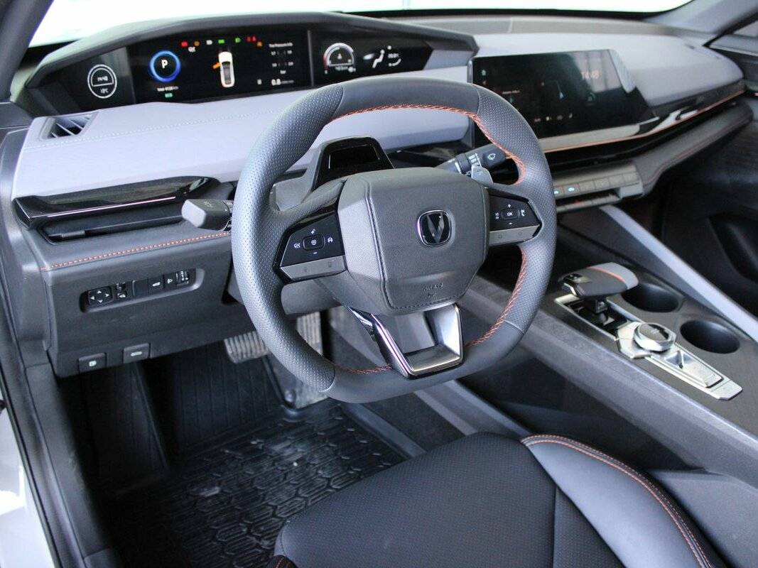 Купить Changan UNI-V, 2023, 4 120 км, фото №17