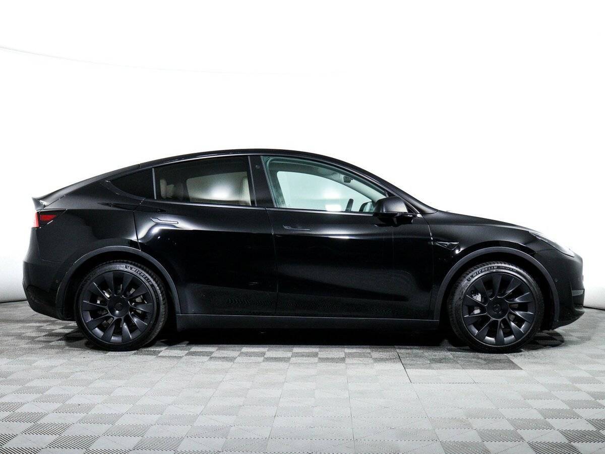 Купить Tesla Model Y Long Range, 2022, 44 309 км, фото №4