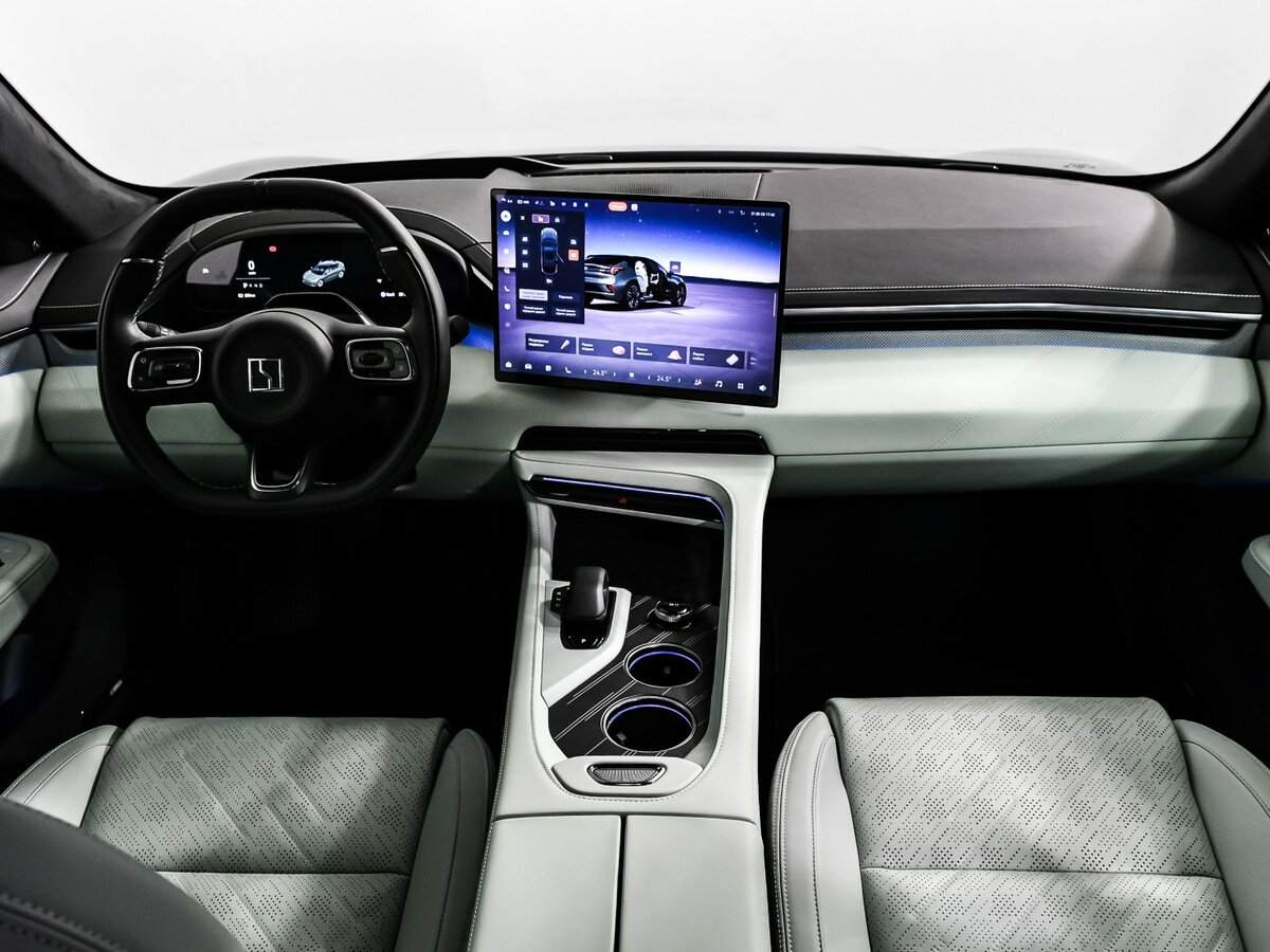 Купить Zeekr 001 100 kWh, 2024, 10 150 км, фото №11