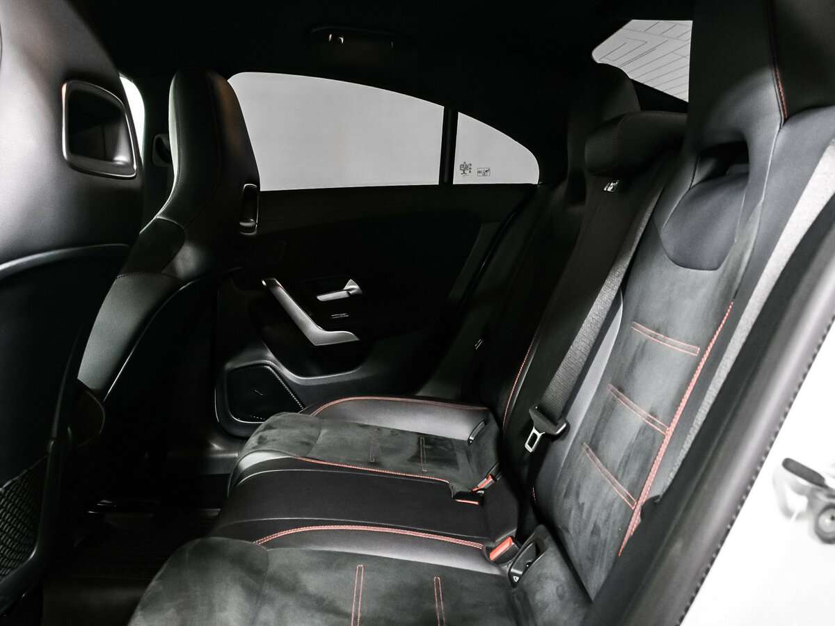 Купить Mercedes-Benz CLA 200, 2020, 50 034 км, фото №12