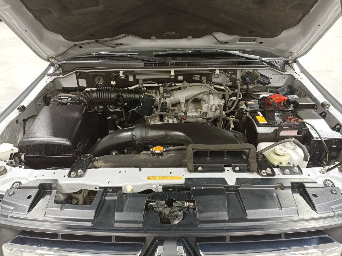 Купить Mitsubishi Pajero, 2011, 133 636 км, фото №9