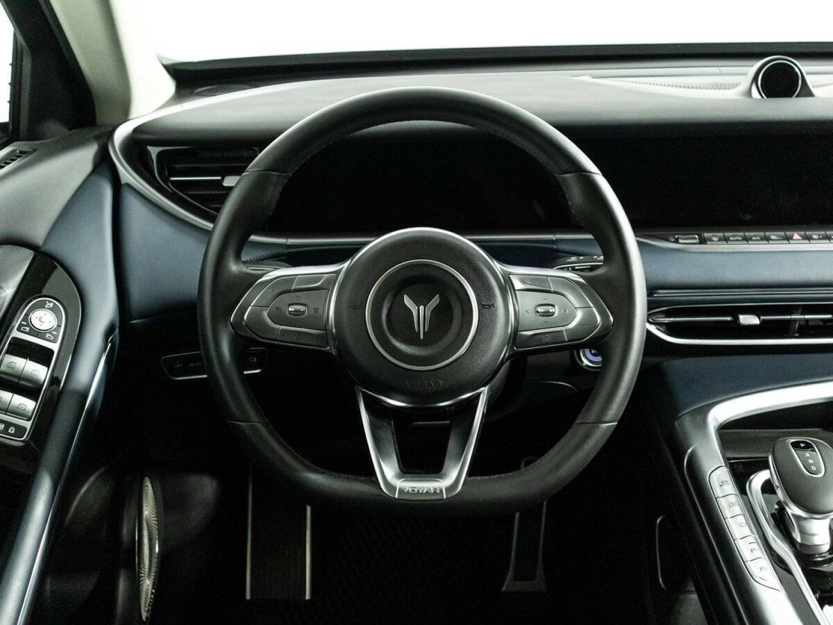 Купить Voyah Free EVR, 2022, 28 370 км, фото №25