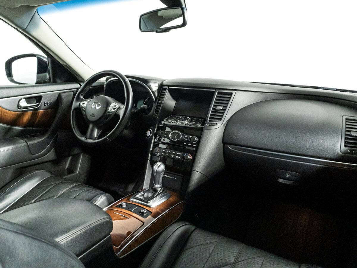 Купить Infiniti QX70, 2016, 89 100 км, фото №8