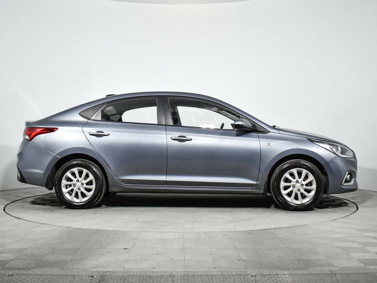 Купить Hyundai Solaris, 2017, 148 326 км, фото №4