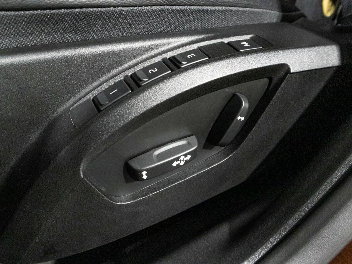 Купить Volvo V40 Cross Country, 2019, 51 192 км, фото №19