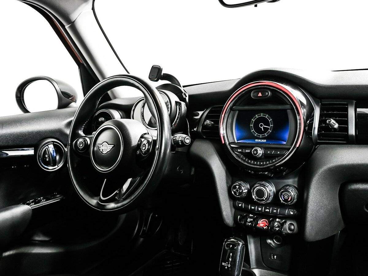 Купить Mini Hatch Cooper, 2018, 74 173 км, фото №9