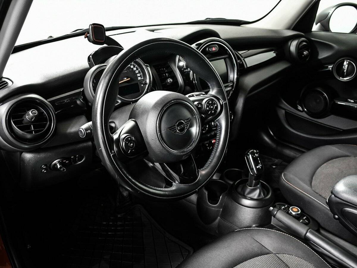 Купить Mini Hatch Cooper, 2018, 74 173 км, фото №13