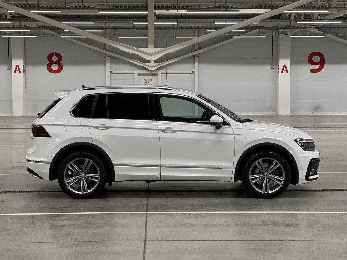 Купить Volkswagen Tiguan, 2019, 75 377 км, фото №4