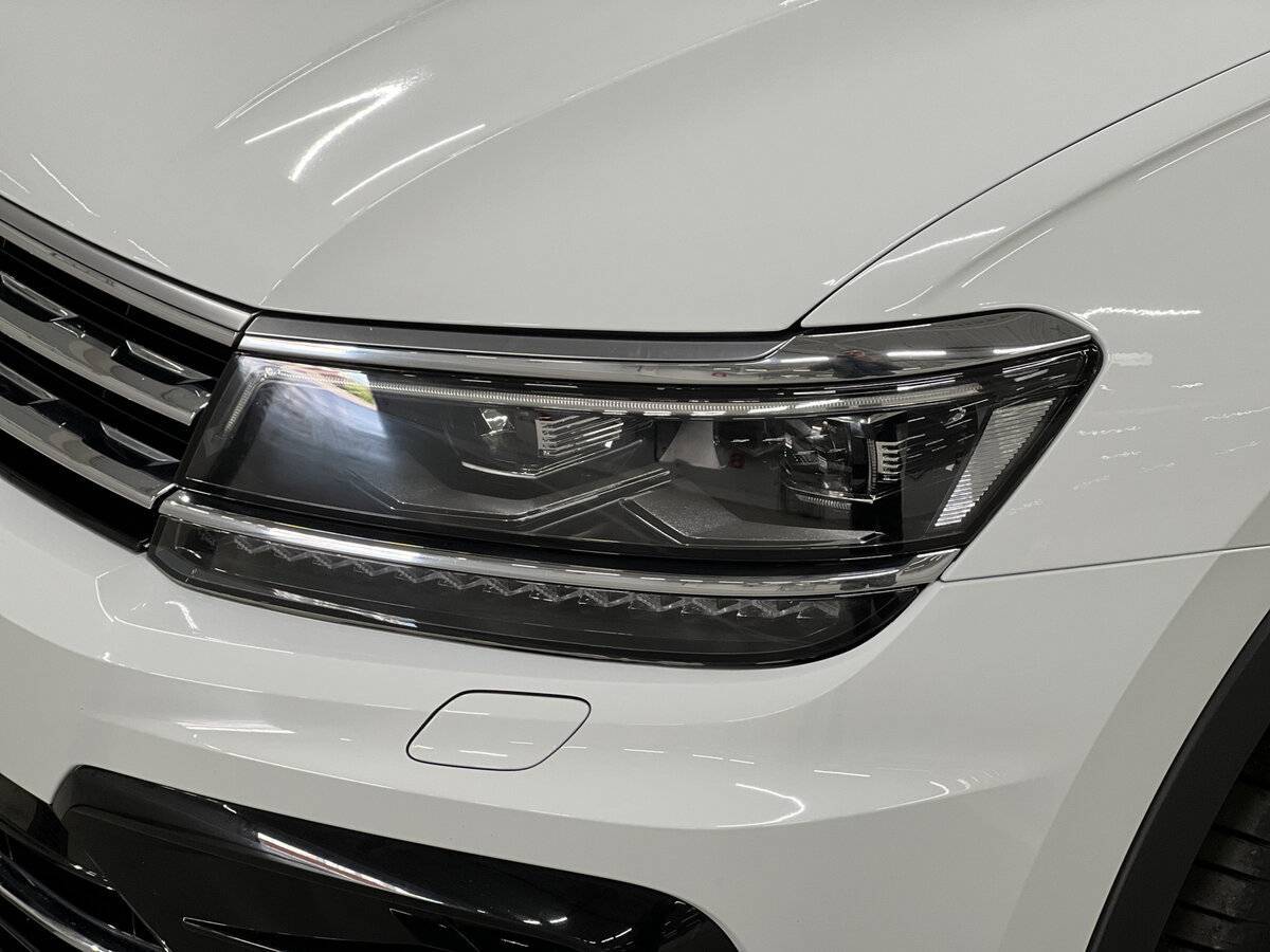 Купить Volkswagen Tiguan, 2019, 75 377 км, фото №17